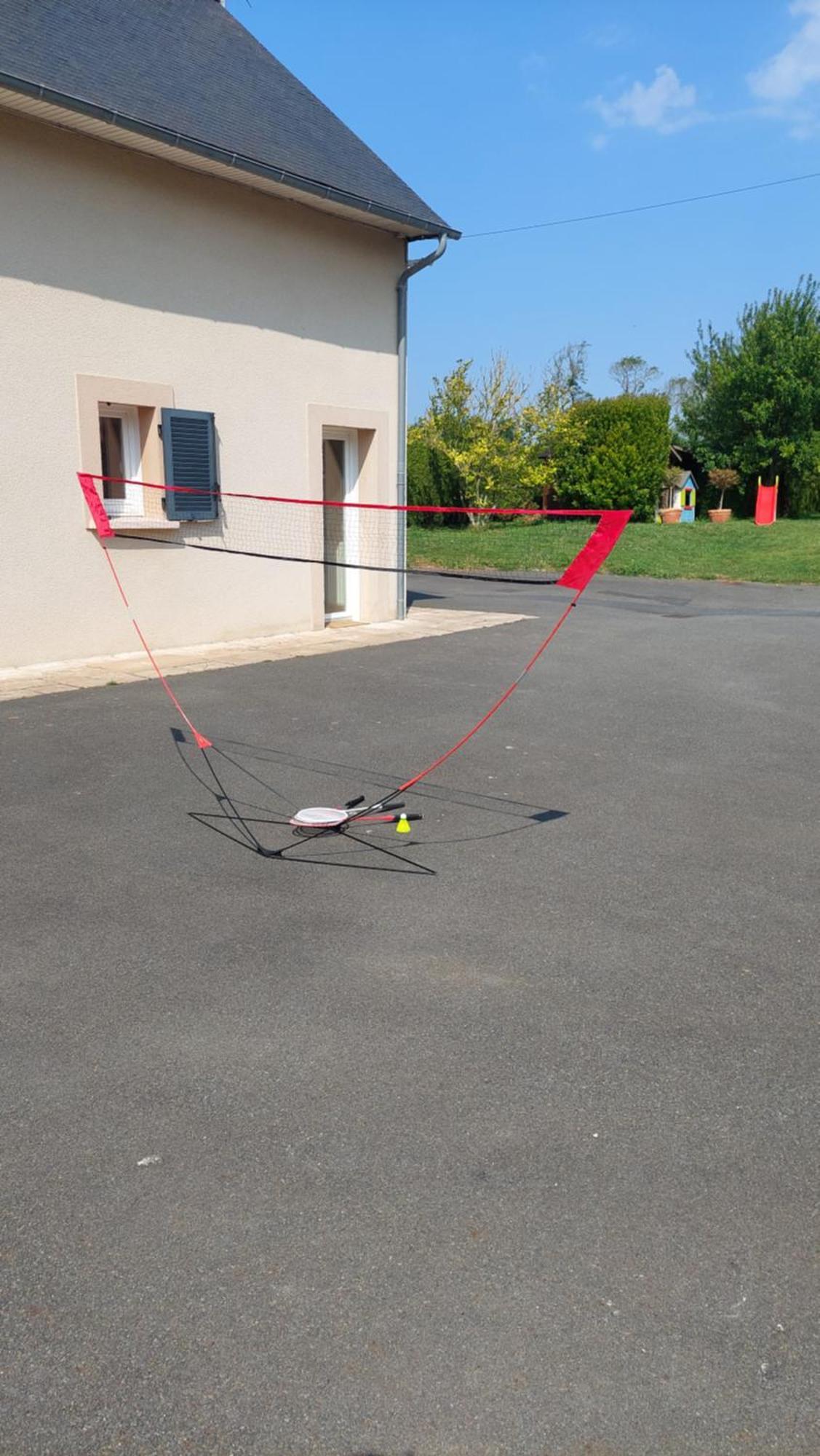 Le So Art, Grande Maison 4 Chambres, Terrain De Petanque, Grand Jardin Clos, Flipper, Babyfoot, Jeux Arcade, Ping Pong,1 Km Mer, Proche Golf, Port En Bessin, Bayeux Et Plages Du Debarquement, Adaptee Enfants Commes エクステリア 写真